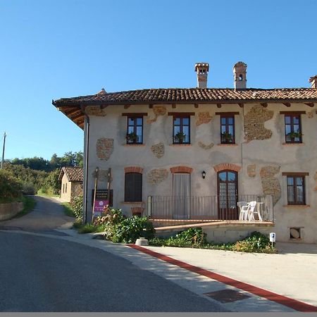 Agriturismo 'D Raine Montelupo Albese Экстерьер фото